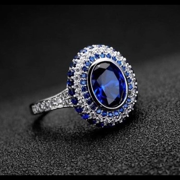 Ring - Picture 6 of 6